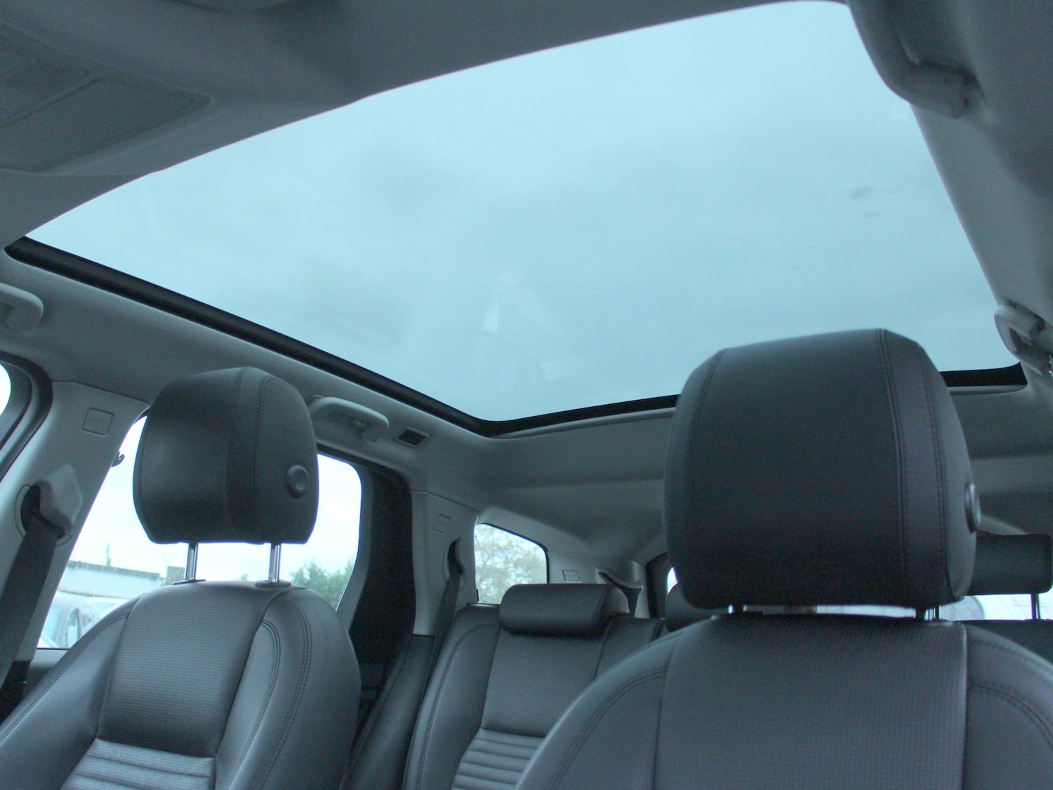 Used Land Rover Discovery Sport 2018 for sale - 76064965: Photo 5