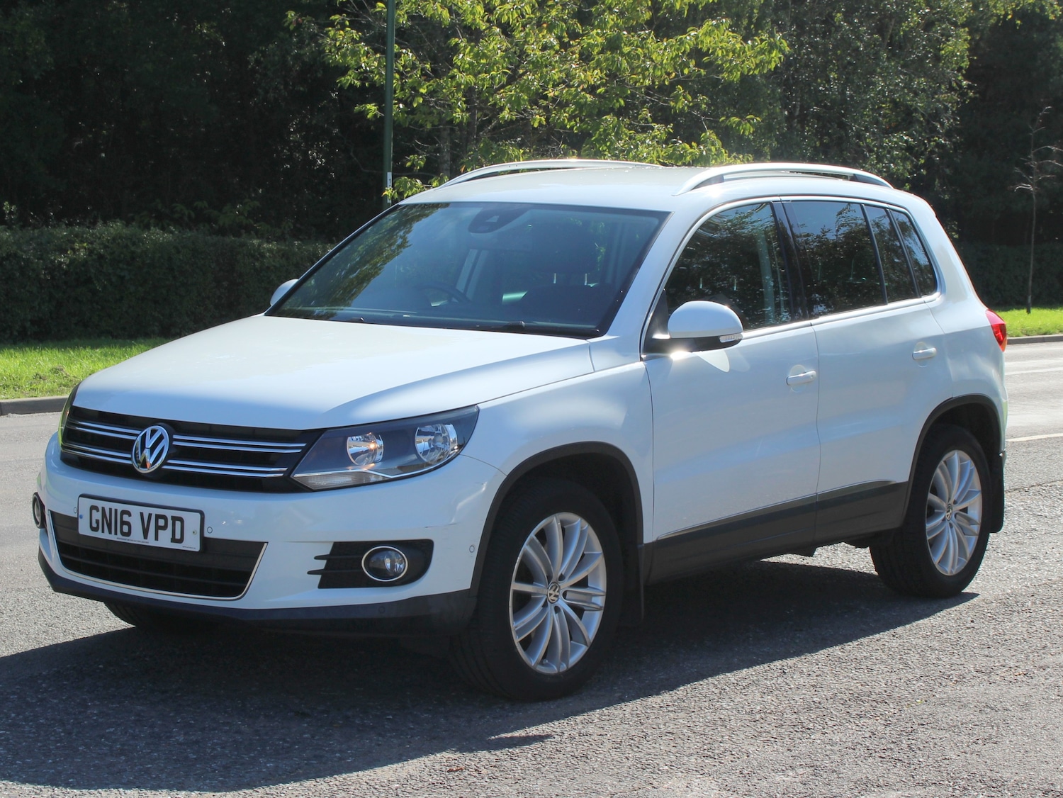 Used Volkswagen Tiguan 2016 for sale - 75999409: Photo 1