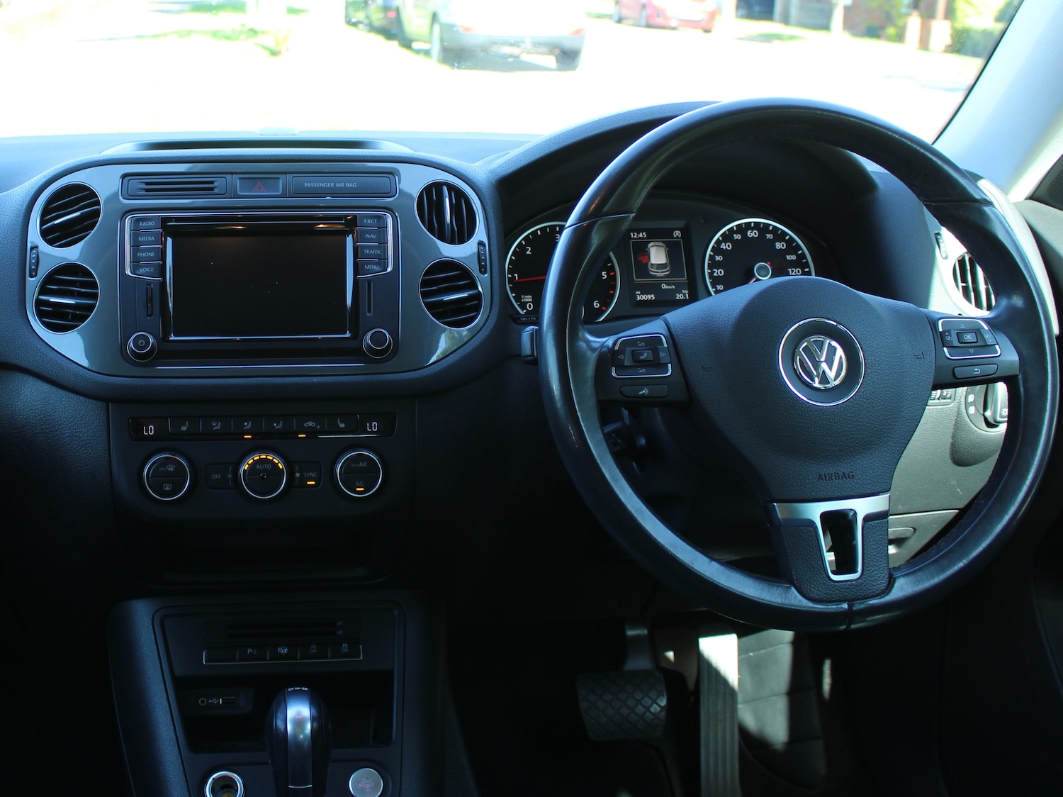 Used Volkswagen Tiguan 2016 for sale - 75999409: Photo 16