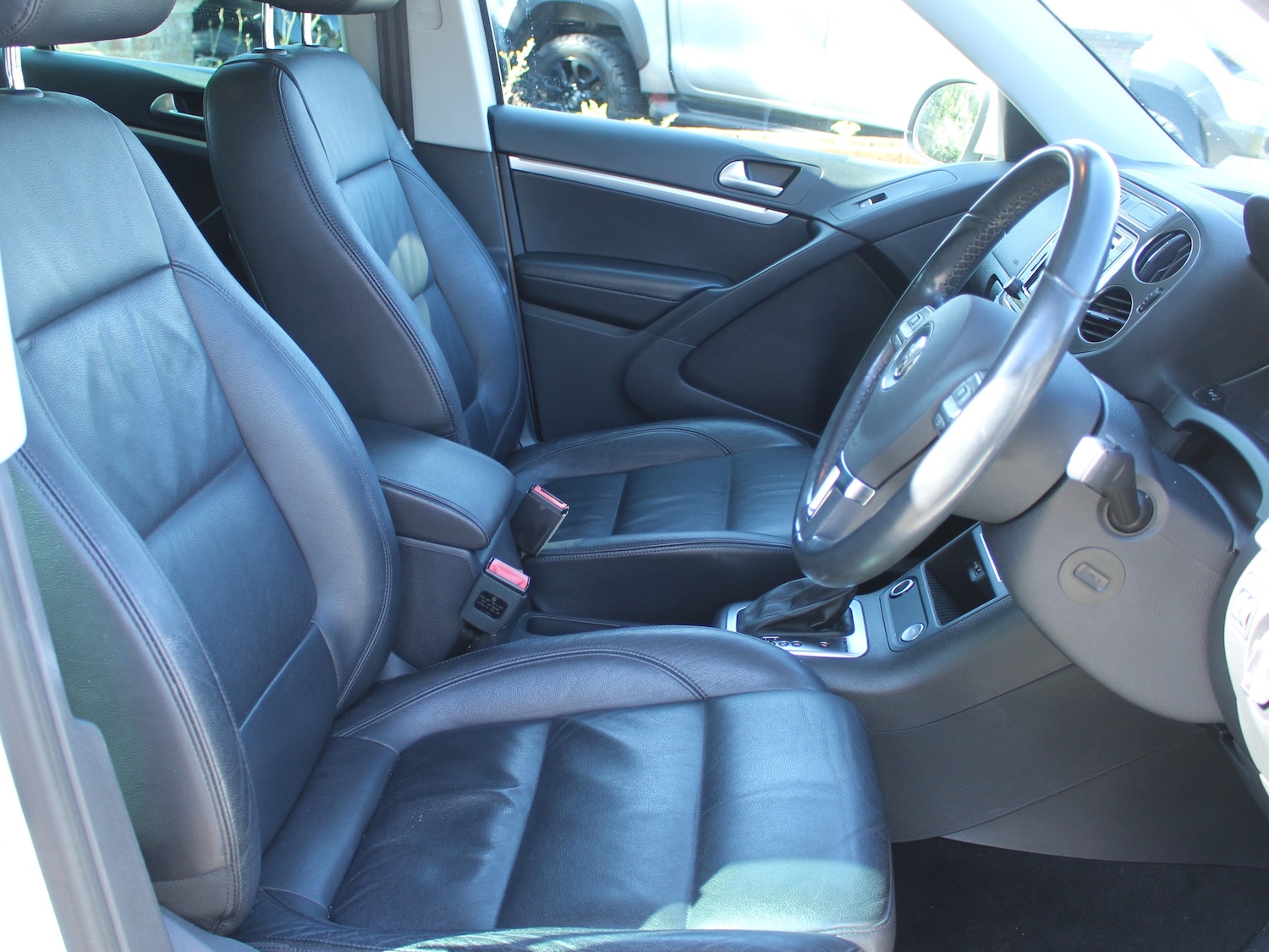 Used Volkswagen Tiguan 2016 for sale - 75999409: Photo 25