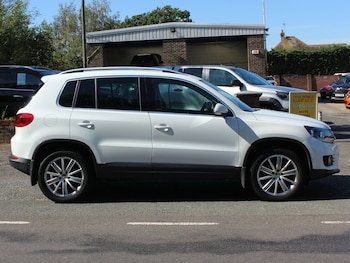 Used Volkswagen Tiguan 2016 for sale - 75999409: Photo 3