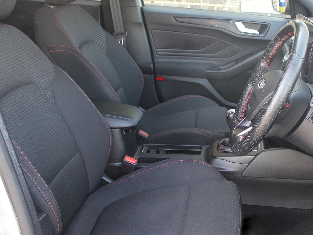 Used Ford Focus 2023 for sale - 78154833: Photo 10