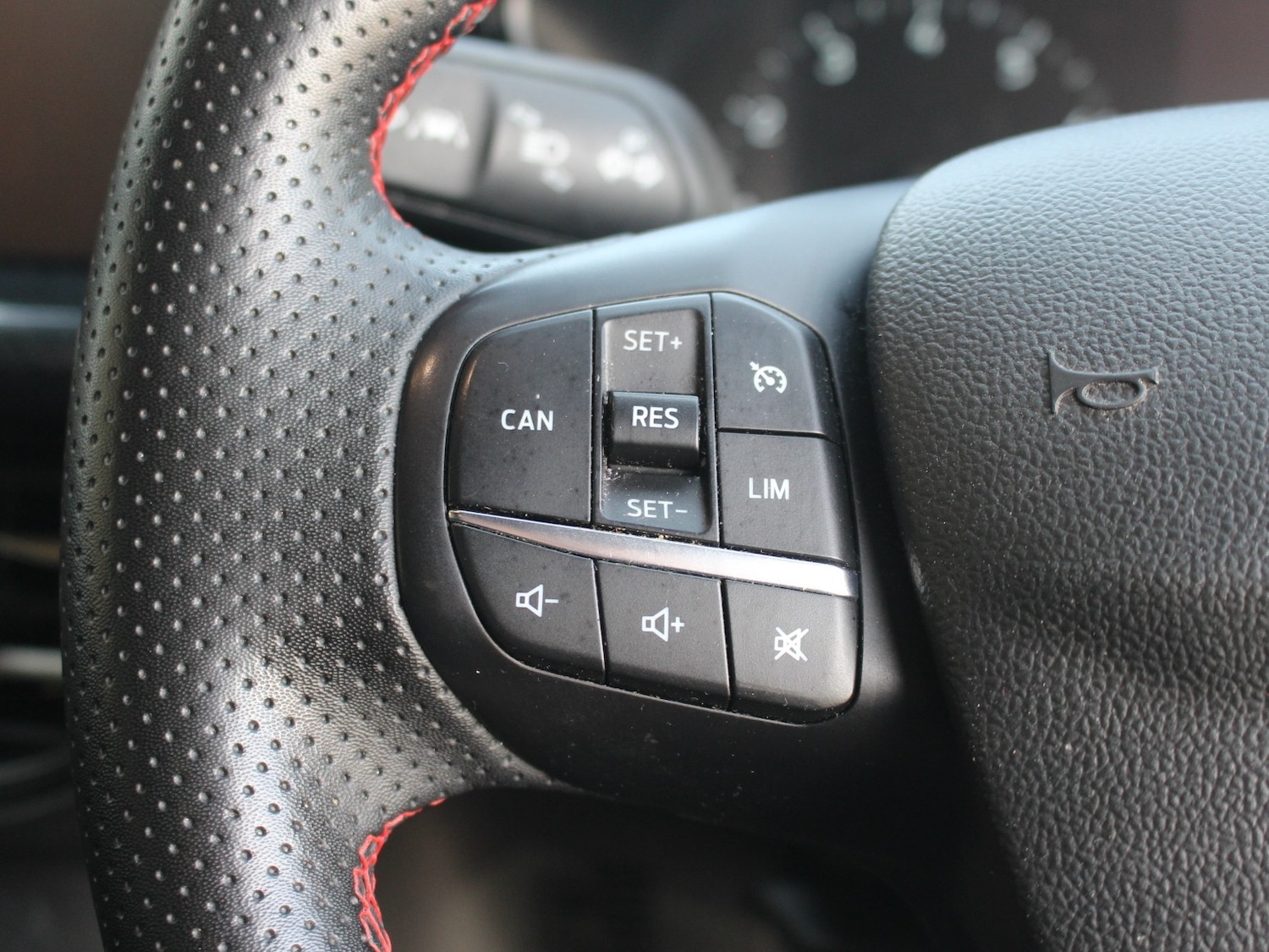 Used Ford Focus 2023 for sale - 78154833: Photo 12