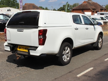 Used Isuzu D-Max 2023 for sale - 79284224: Photo