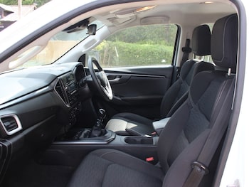 Used Isuzu D-Max 2023 for sale - 79284224: Photo