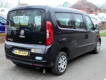 Used Fiat Doblo 2018 for sale - 77820040: Photo