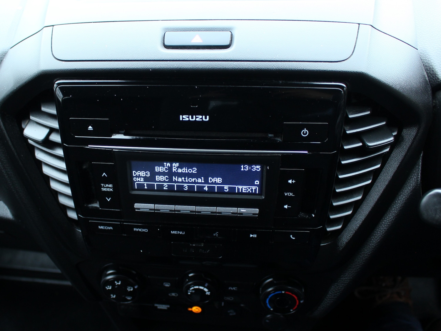 Used Isuzu D-Max 2021 for sale - 76783308: Photo 16