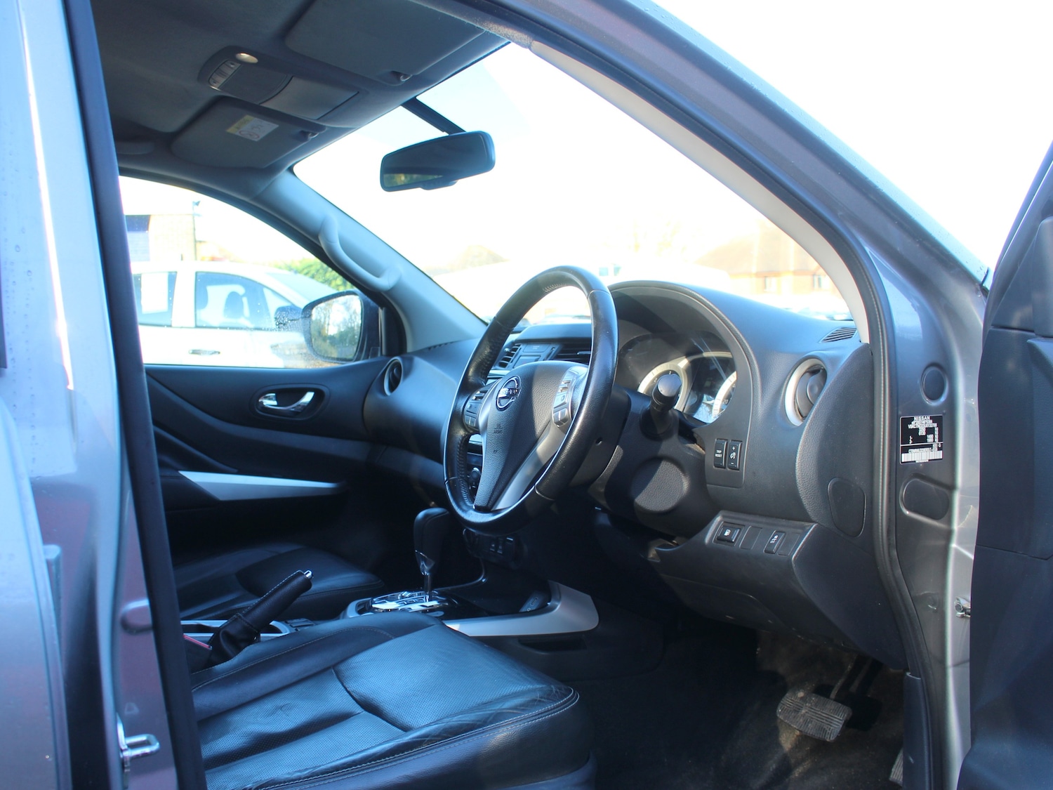 Used Nissan Navara 2019 for sale - 76616855: Photo 31