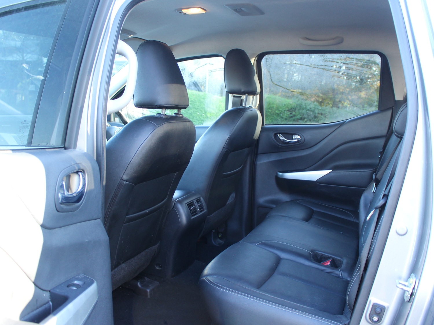 Used Nissan Navara 2019 for sale - 76616855: Photo 32