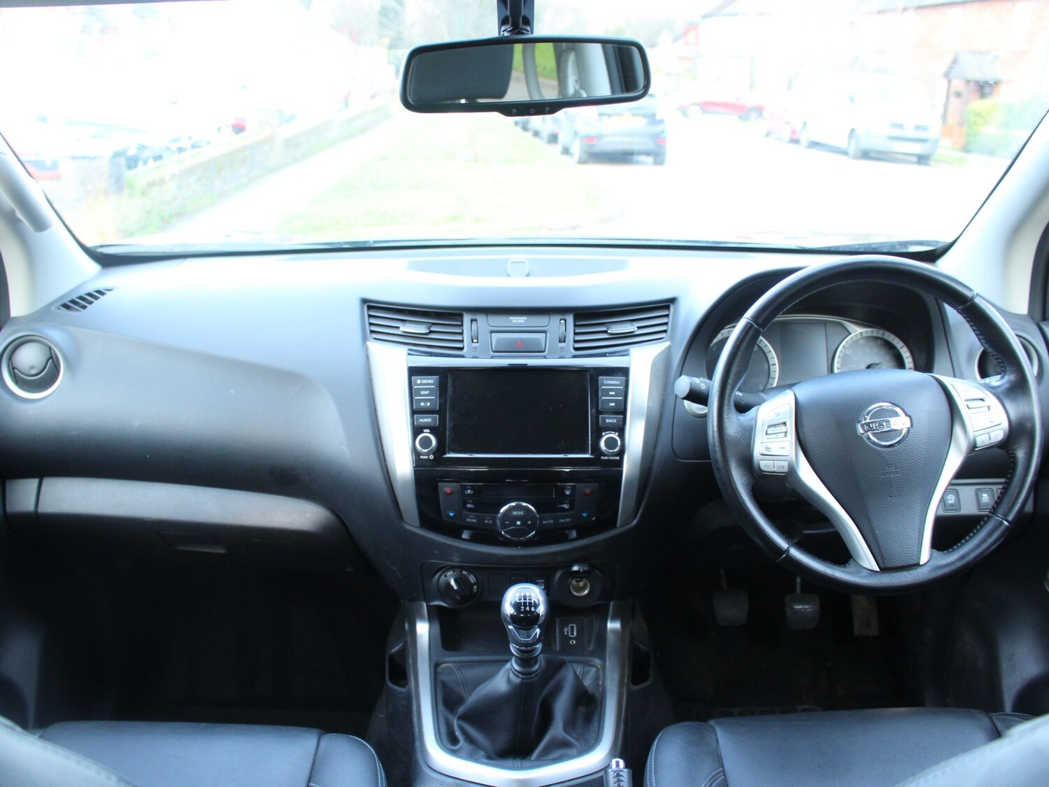 Used Nissan Navara 2021 for sale - 77520059: Photo 11