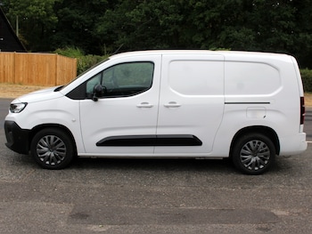 Used Citroen Berlingo 2024 for sale - 79563661: Photo