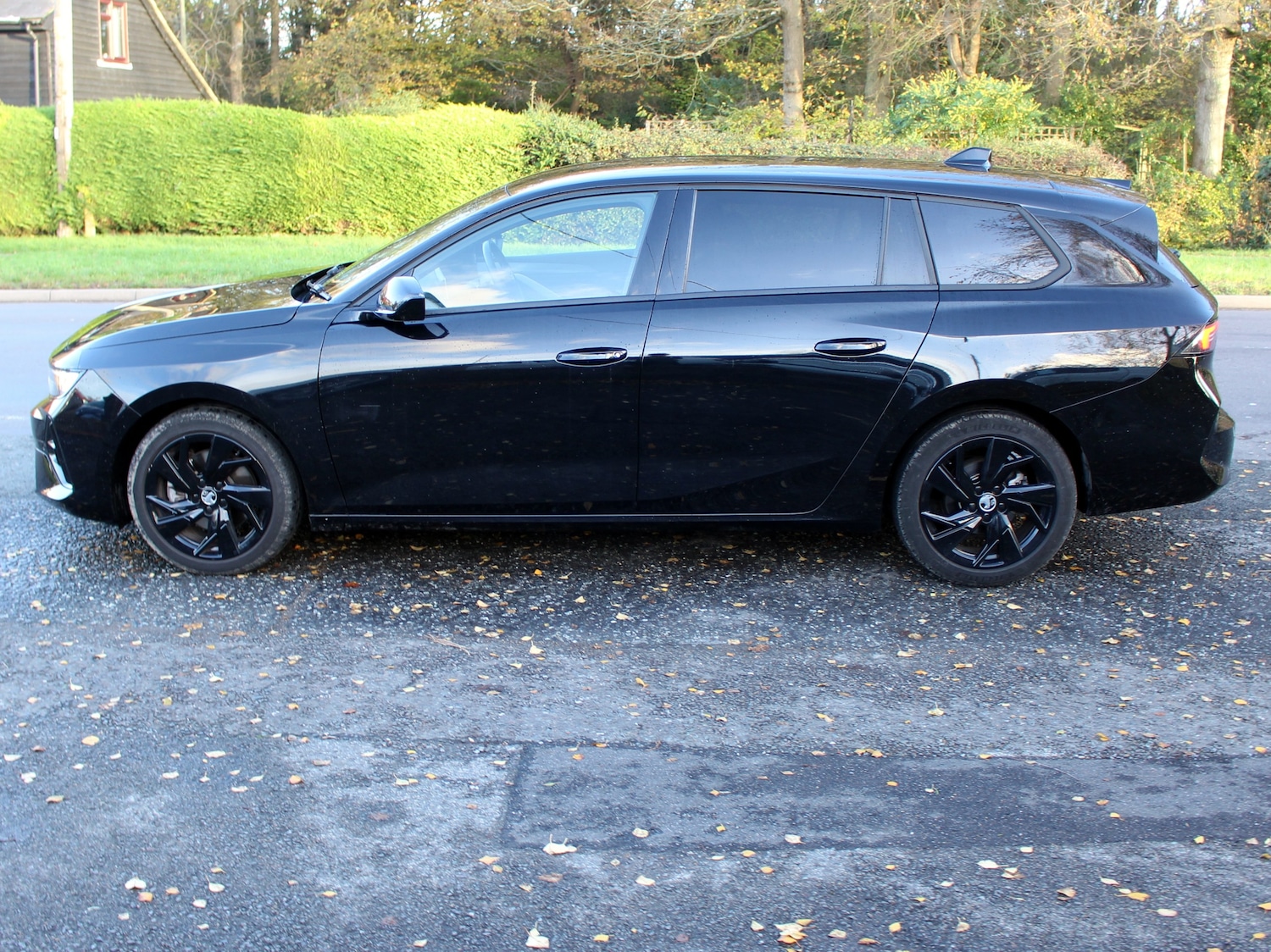 Used Vauxhall Astra 2024 for sale - 76735741: Photo 2