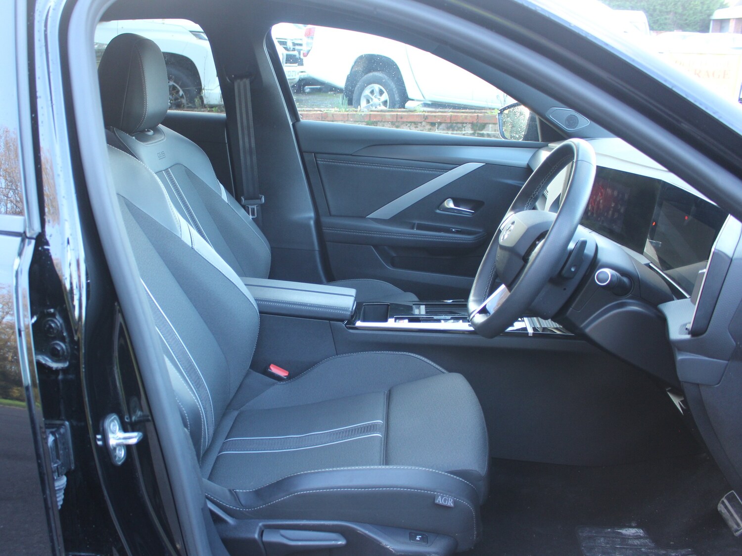 Used Vauxhall Astra 2024 for sale - 76735741: Photo 35