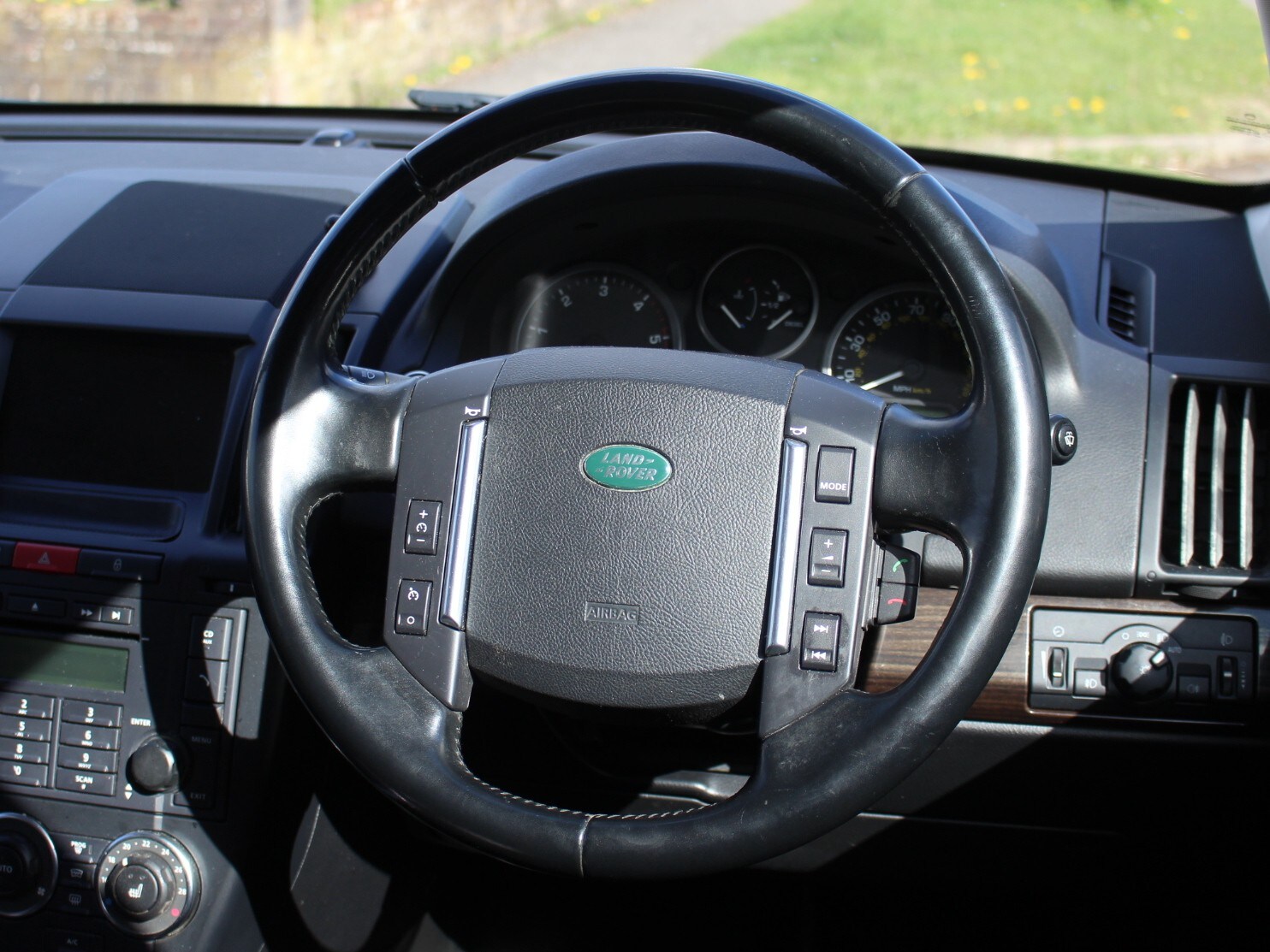 Used Land Rover Freelander 2 for sale - 78111685: Photo 17