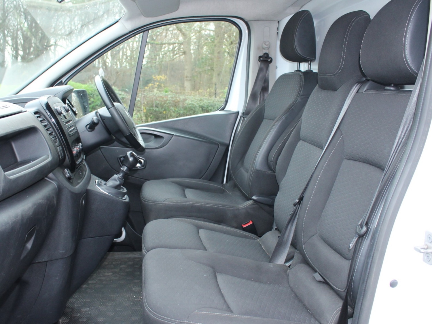 Used Vauxhall Vivaro 2018 for sale - 76961891: Photo 9