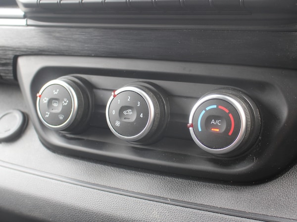 Used Renault Trafic 2023 for sale - 74307440: Photo 44