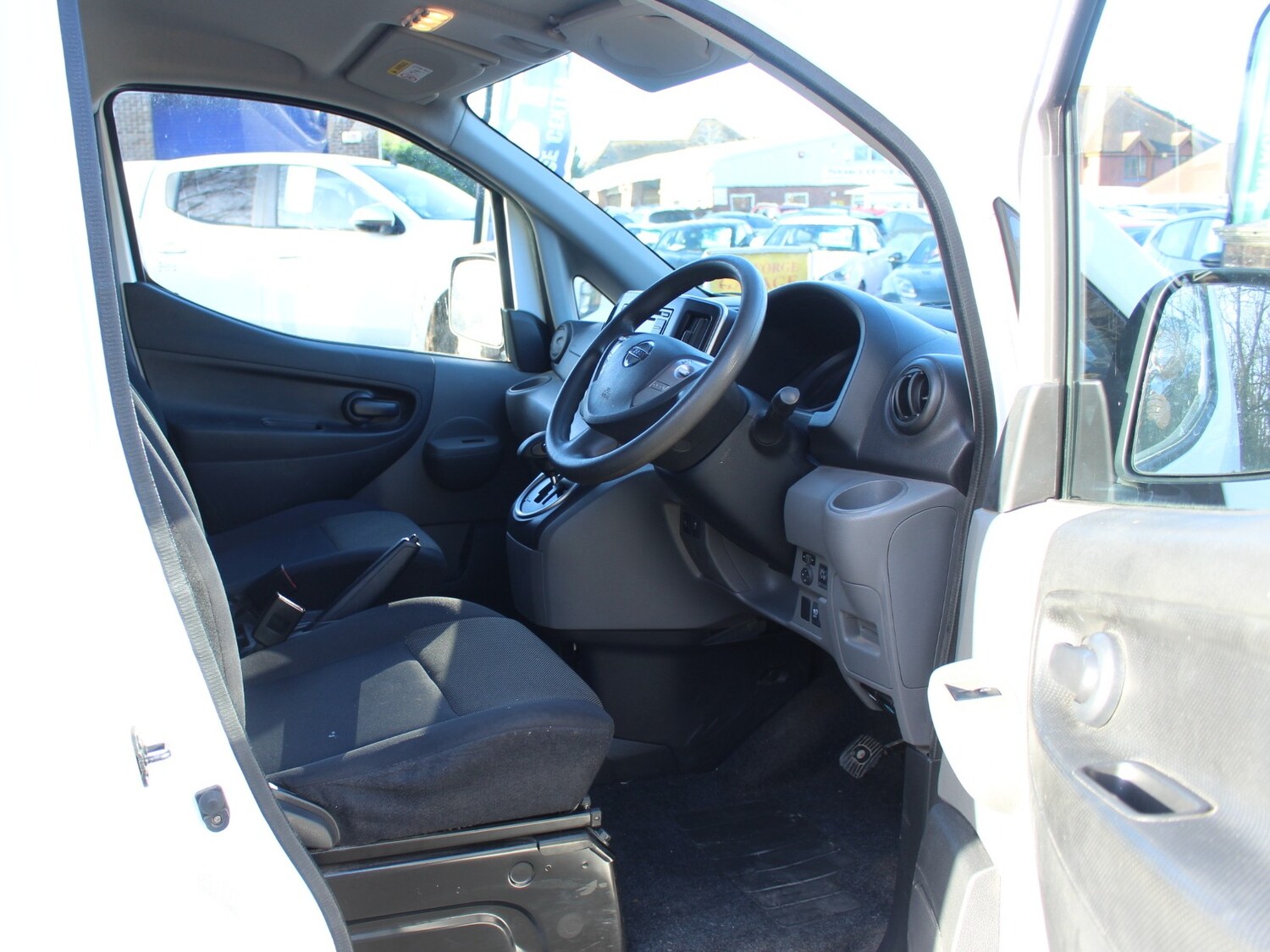Used Nissan e-NV200 2021 for sale - 76961904: Photo 40