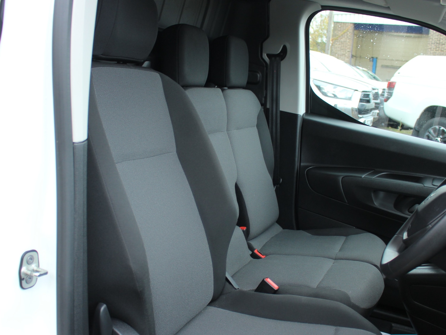 Used Peugeot Partner 2021 for sale - 76402668: Photo 13