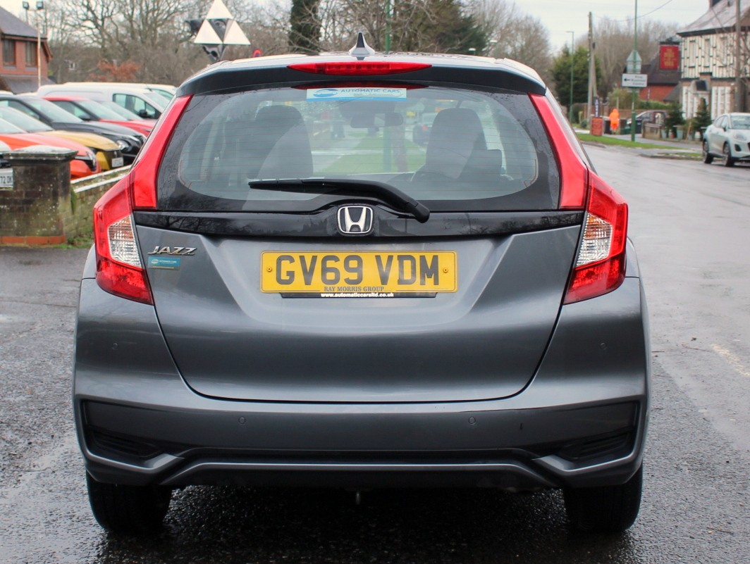 Used Honda Jazz 2020 for sale - 77113424: Photo 4