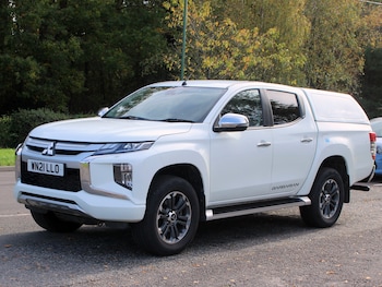 Mitsubishi - L200