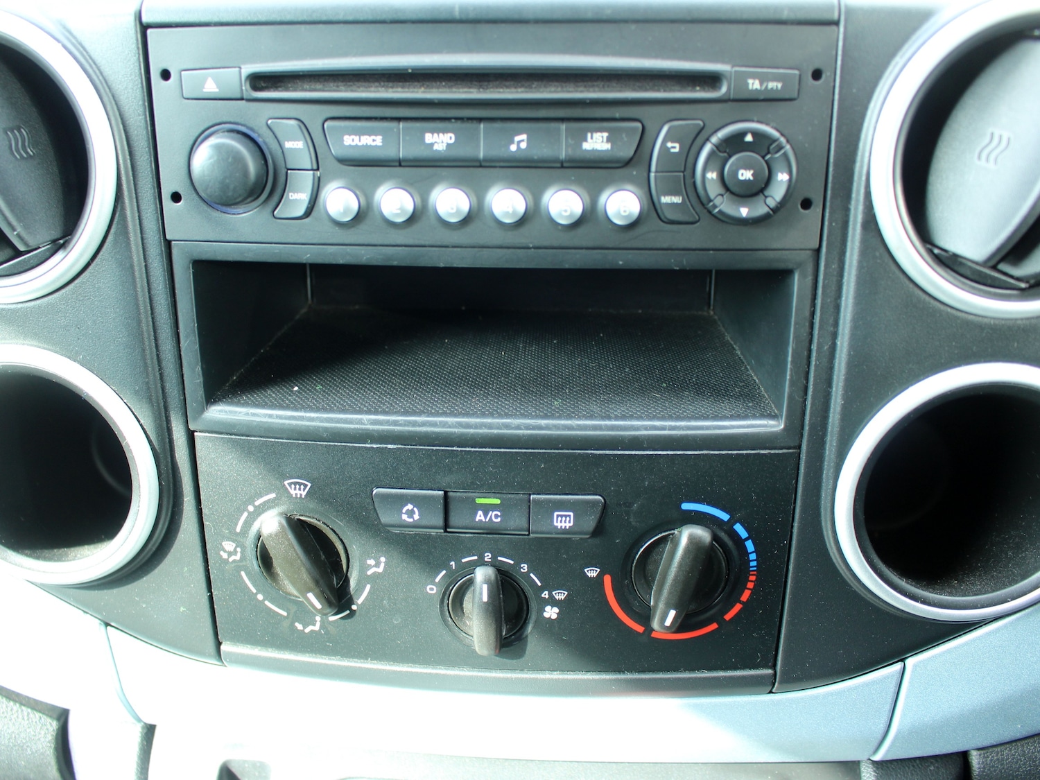 Used Citroen Berlingo 2015 for sale - 76064998: Photo 13