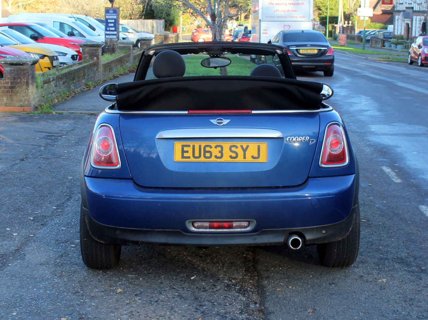 Used MINI Convertible 2013 for sale - 76685572: Photo 12