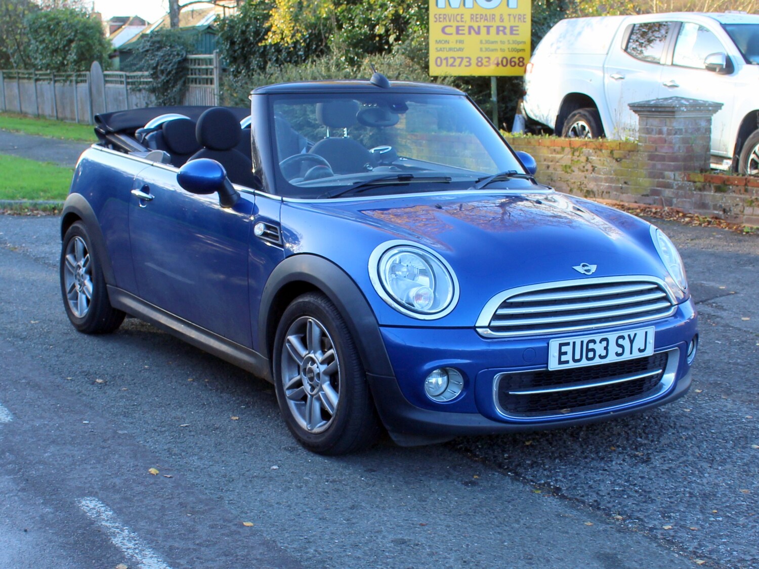 Used MINI Convertible 2013 for sale - 76685572: Photo 15