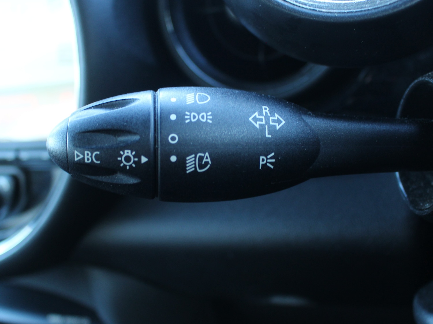 Used MINI Convertible 2013 for sale - 76685572: Photo 28