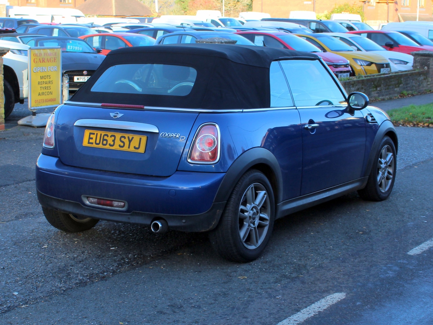 Used MINI Convertible 2013 for sale - 76685572: Photo 5