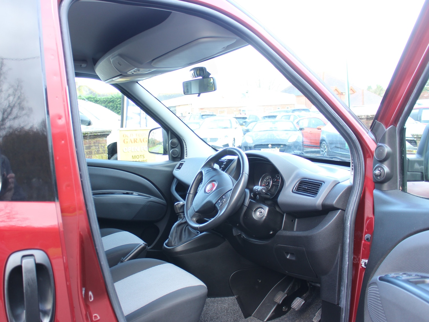 Used Fiat Doblo 2017 for sale - 76783321: Photo 42