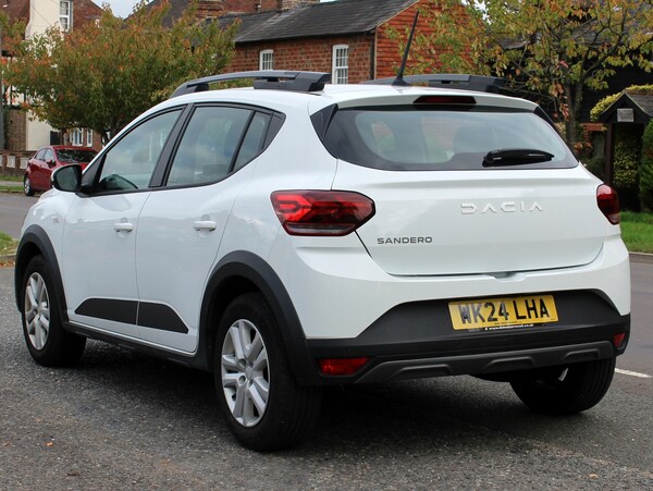 Used Dacia Sandero Stepway 2024 for sale - 76292842: Photo 15