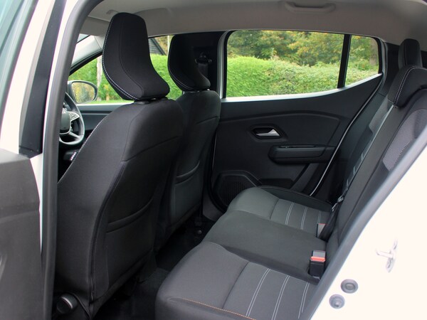 Used Dacia Sandero Stepway 2024 for sale - 76292842: Photo 34