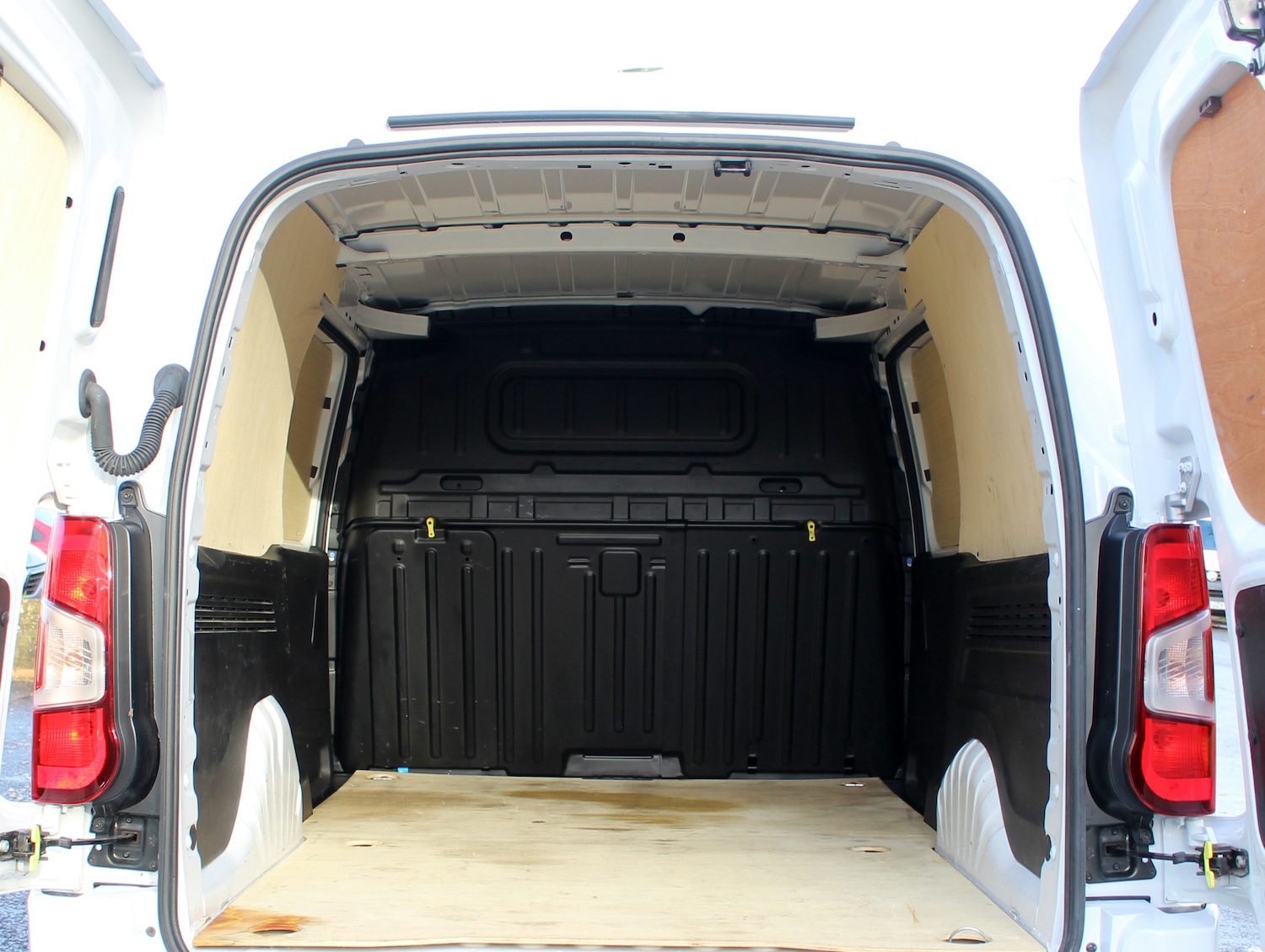 Used Peugeot Partner 2024 for sale - 76783299: Photo 26