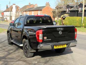 Used Nissan Navara 2019 for sale - 74064617: Photo