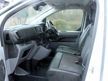 Used Vauxhall Vivaro 2021 for sale - 77520072: Photo