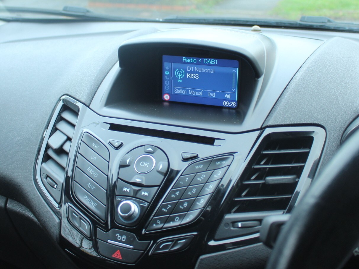 Used Ford Fiesta 2017 for sale - 77620355: Photo 40