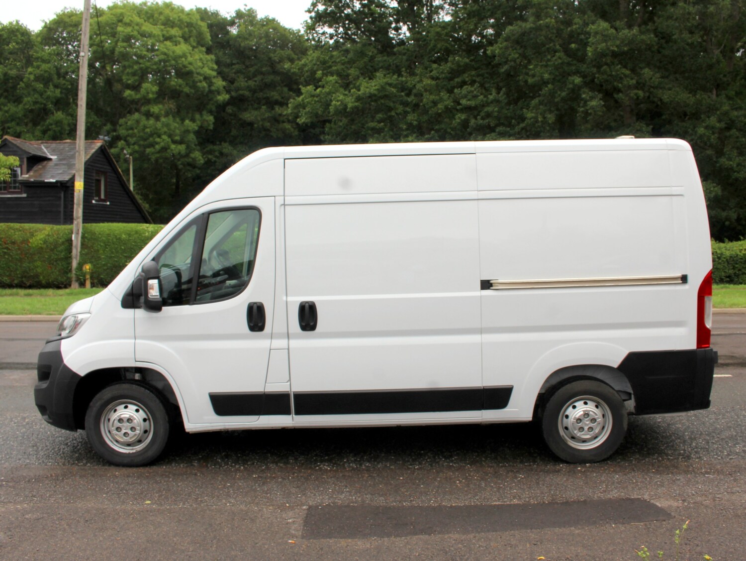 Vehicle 44