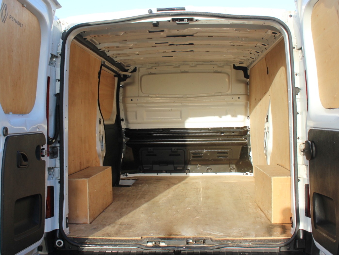 Used Renault Trafic 2024 for sale - 76883936: Photo 4