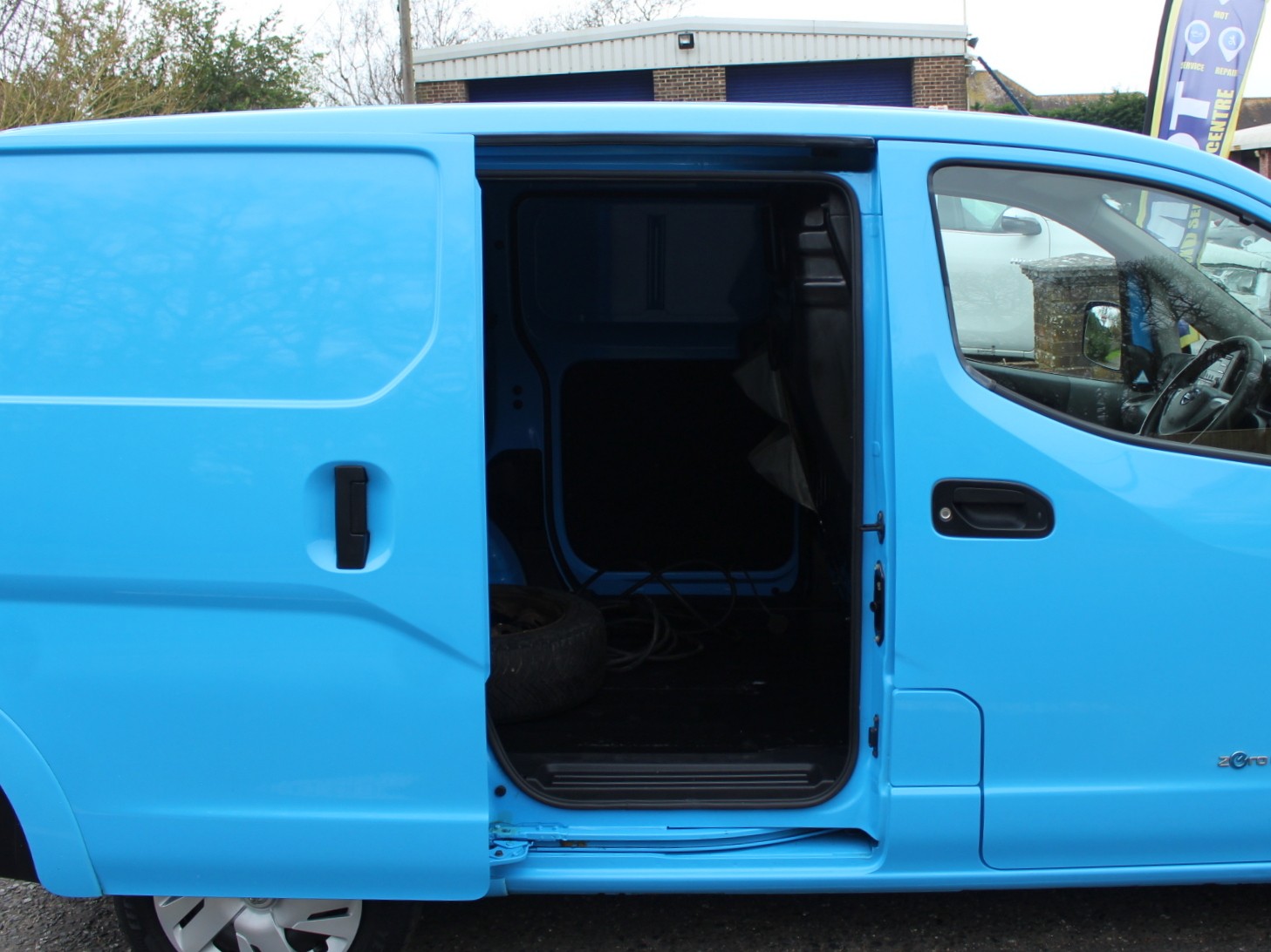Used Nissan e-NV200 2015 for sale - 77570935: Photo 37