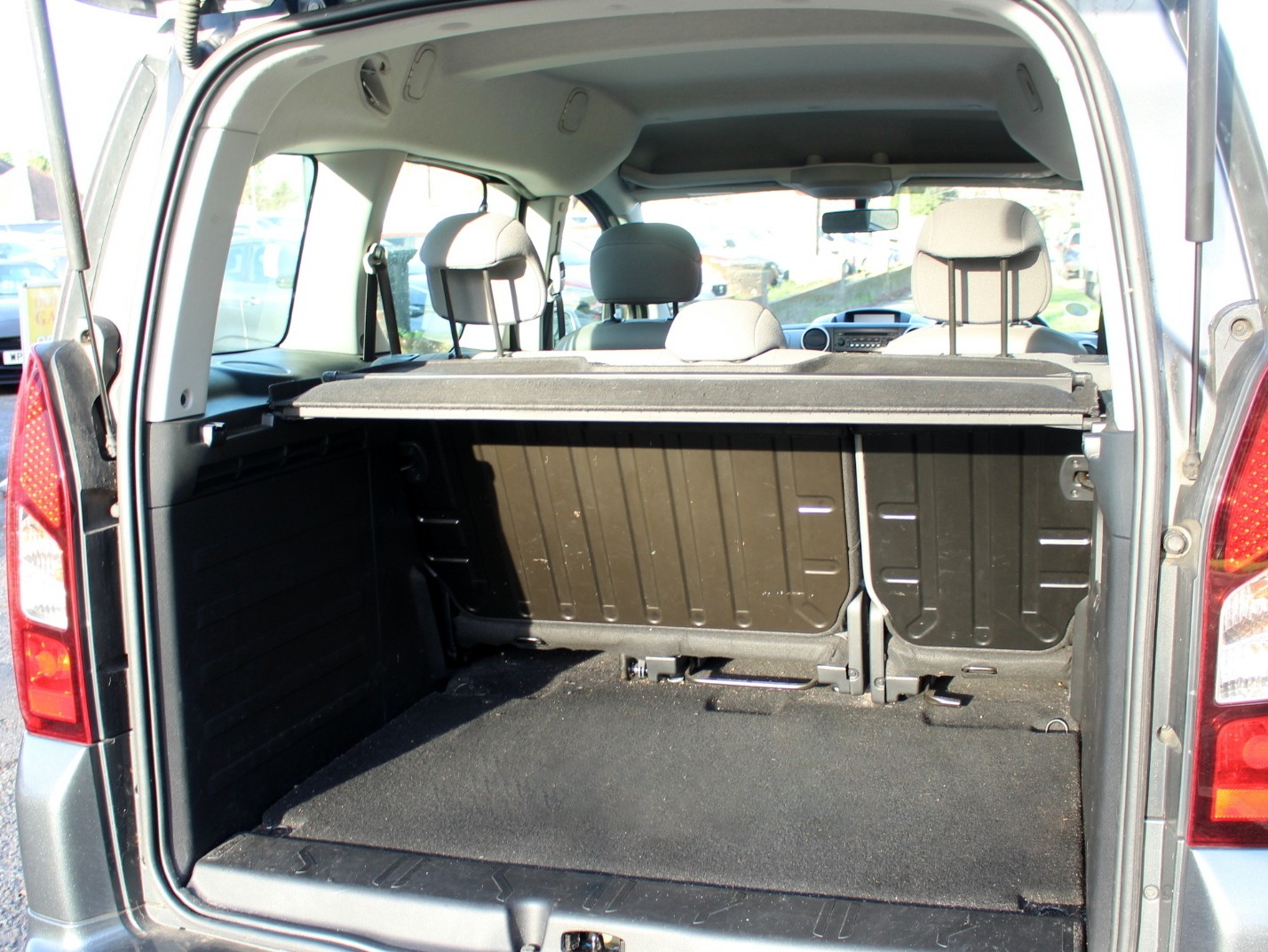 Used Citroen Berlingo 2015 for sale - 76931708: Photo 8