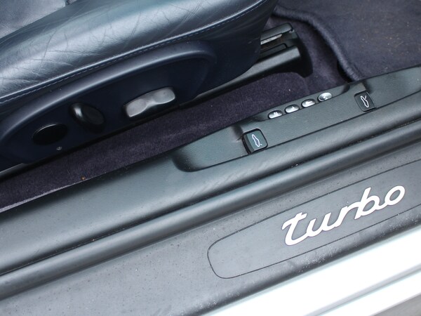 Used Porsche 911 2002 for sale - 71665107: Photo 50