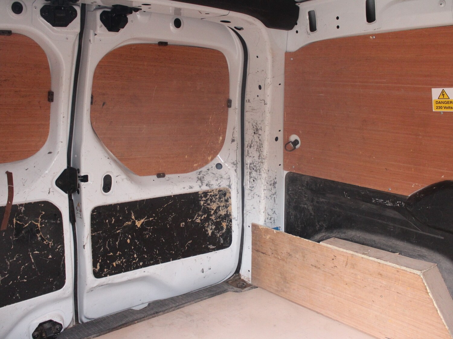 Used Renault Kangoo 2023 for sale - 77654075: Photo 36