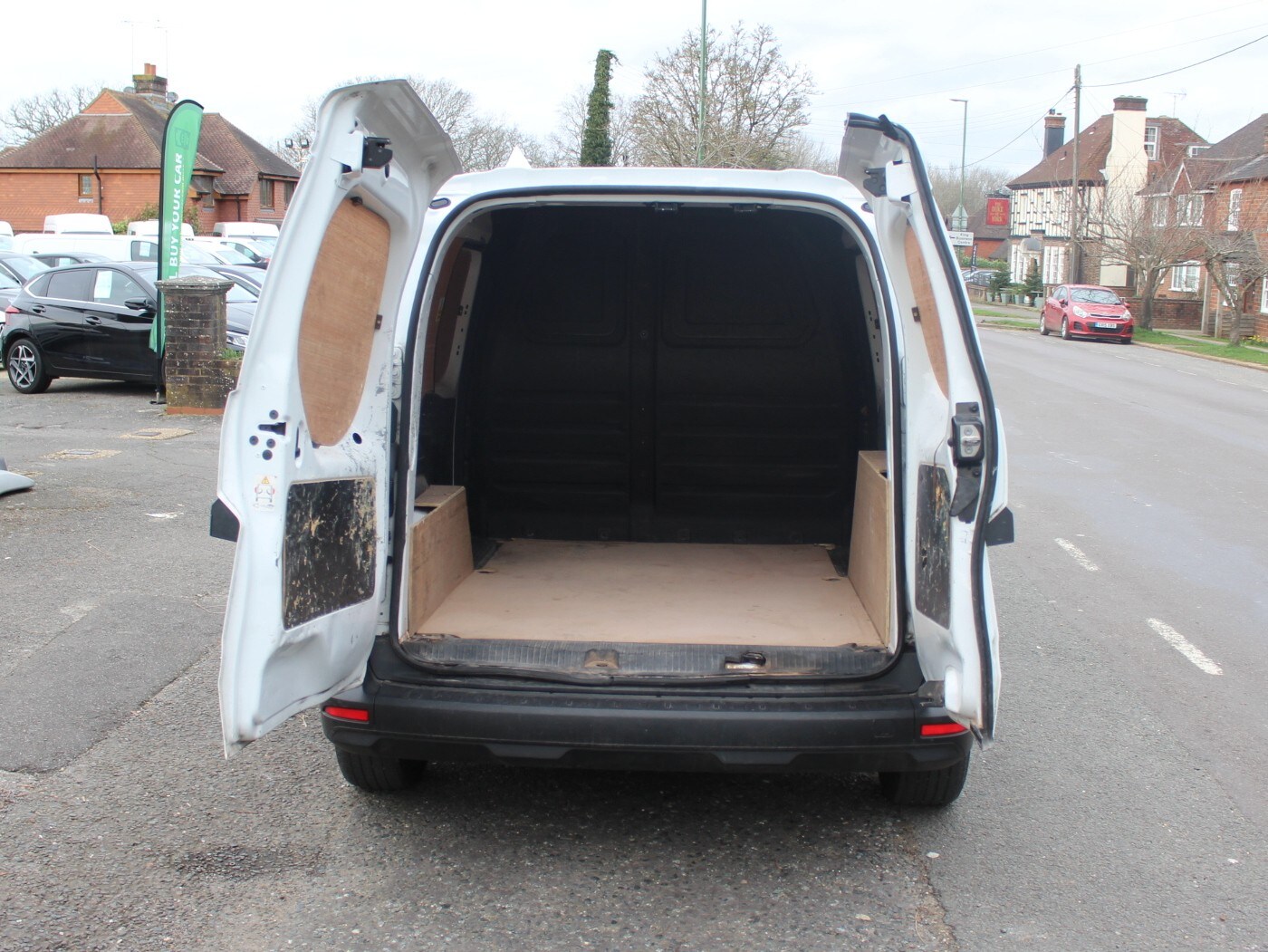 Used Renault Kangoo 2023 for sale - 77654075: Photo 9