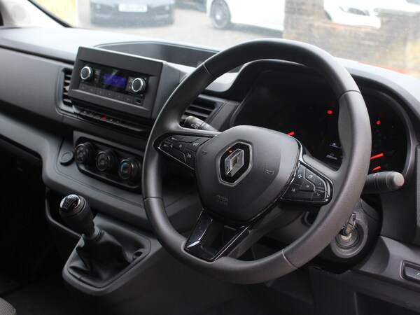 Used Renault Trafic 2022 for sale - 74854442: Photo 2