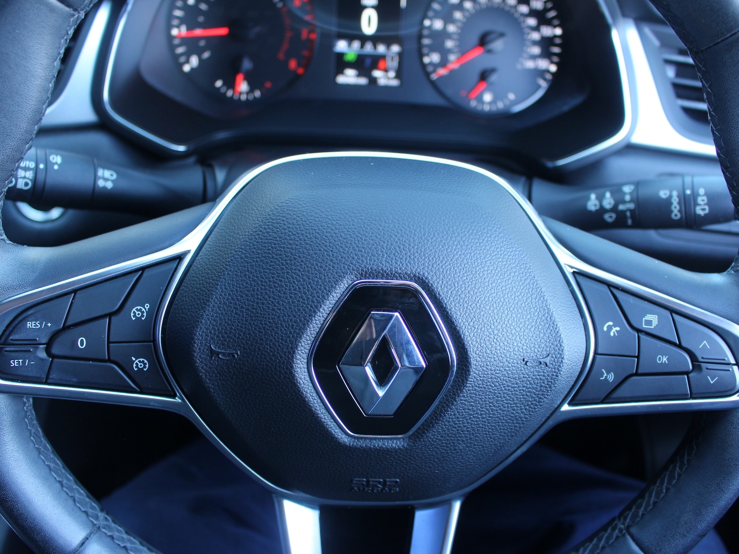 Used Renault Captur 2020 for sale - 76577434: Photo 36