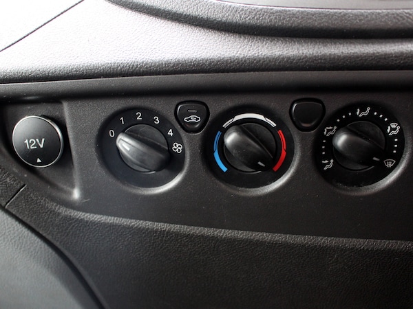 Used Ford Transit 2016 for sale - 72942682: Photo 32