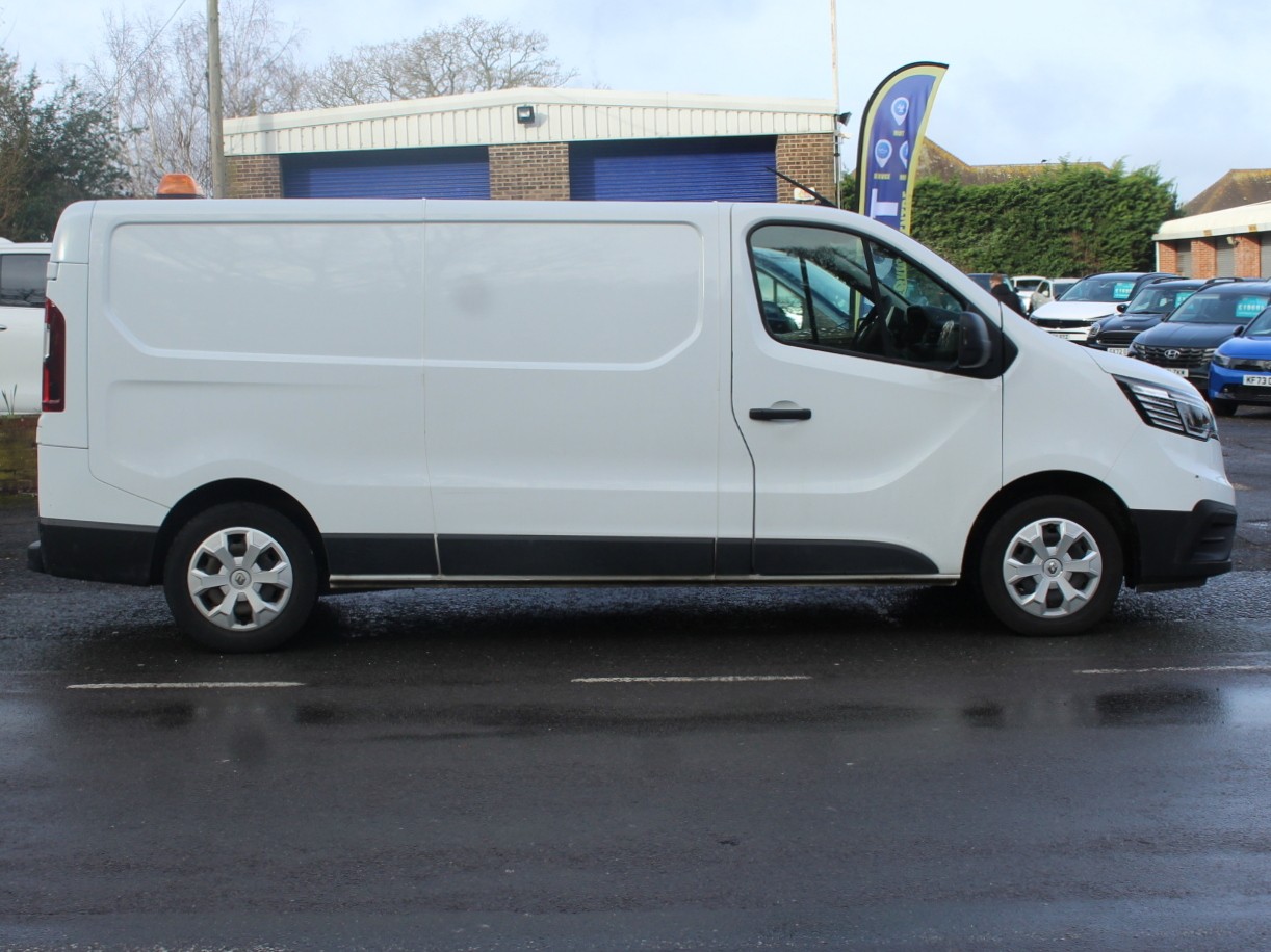 Used Renault Trafic 2023 for sale - 77355187: Photo 25