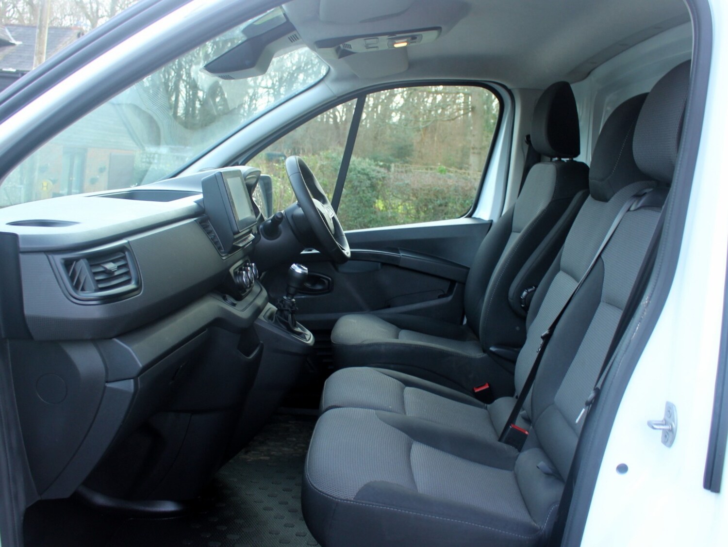 Used Renault Trafic 2023 for sale - 77355187: Photo 30