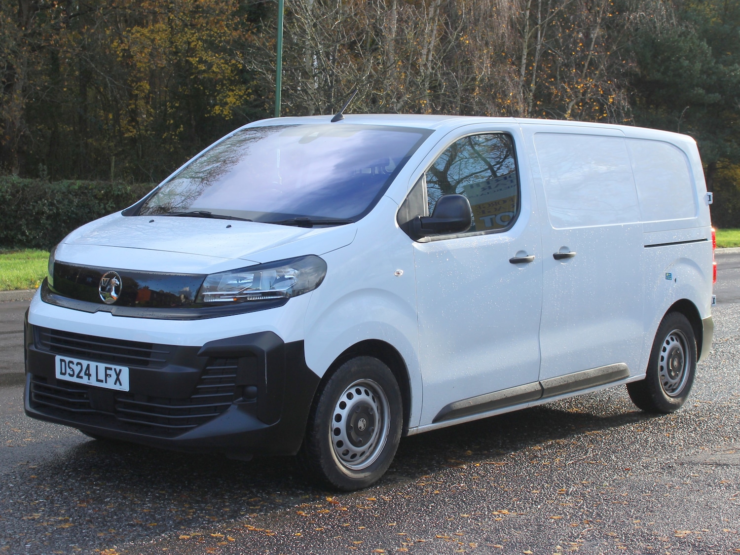 Used Vauxhall Vivaro 2024 for sale - 76783298: Photo 1