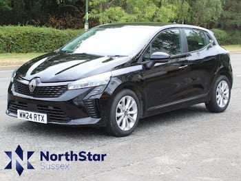 Used Renault Clio 2024 for sale - 79630571: Photo